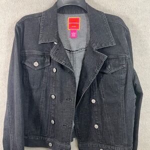 ISAAC MIZRAHI size large black denim jacket